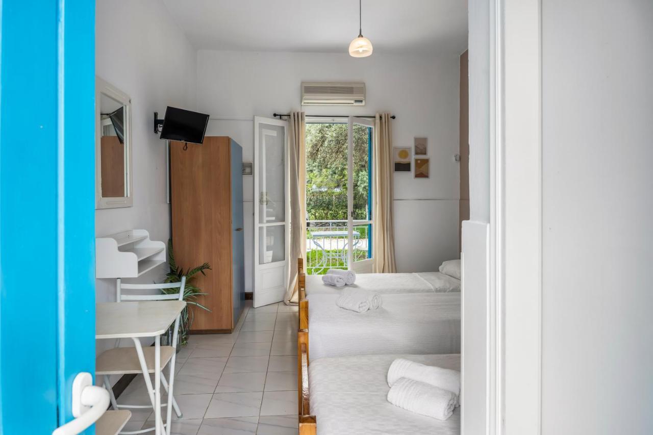 Oceanis Rooms Mikros Gialos Eksteriør billede