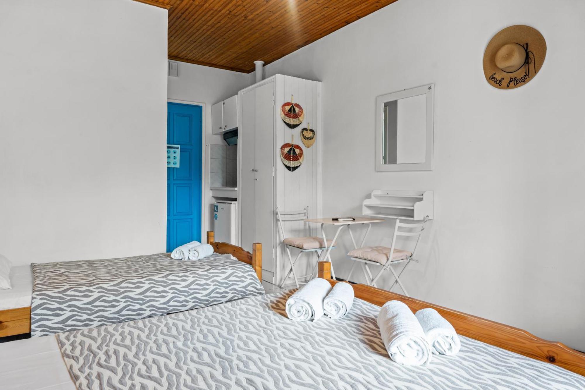 Oceanis Rooms Mikros Gialos Eksteriør billede